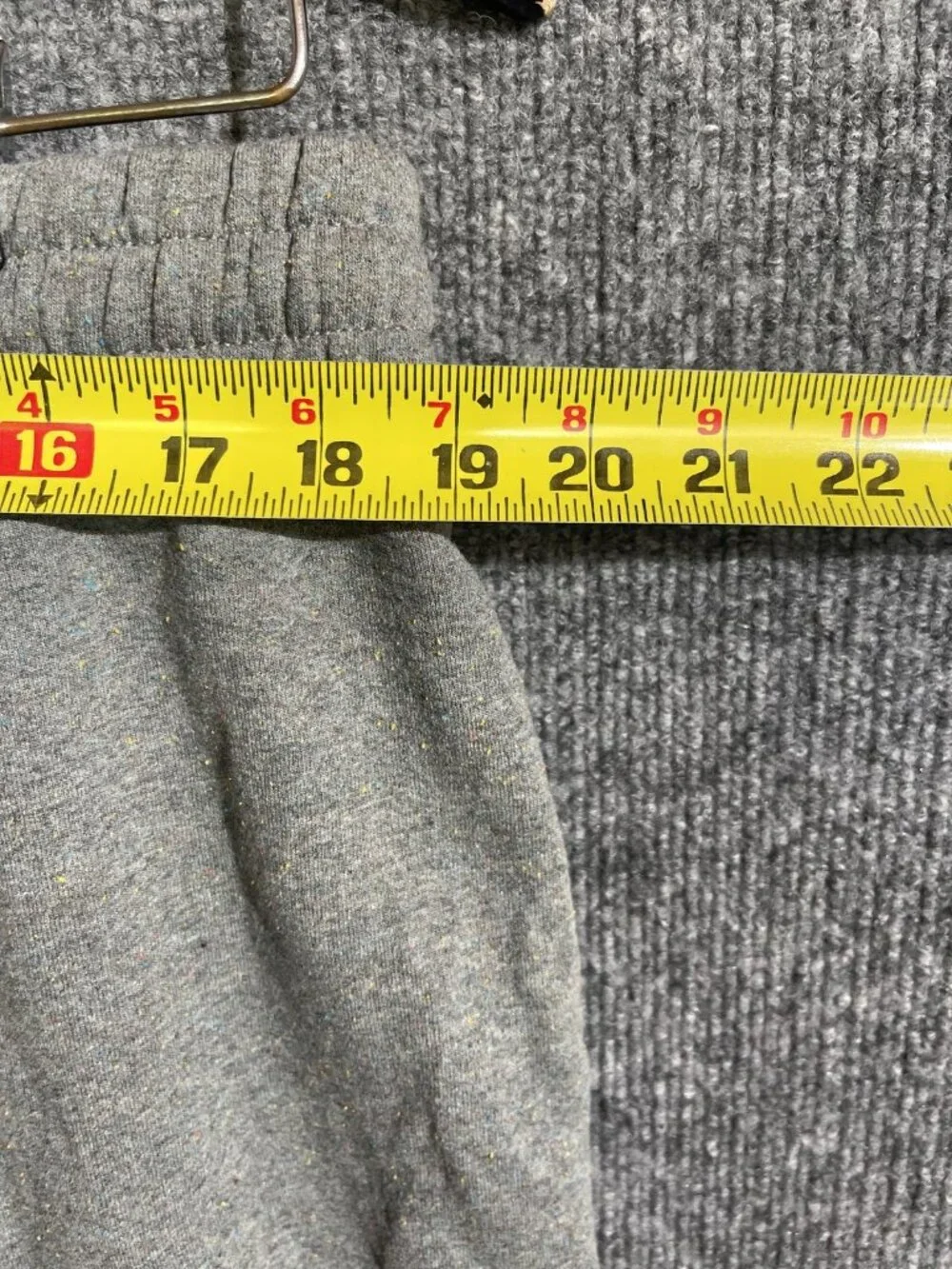 The North Face Shorts Womens XL Gray Fleece Sweat Elastic Waist Pockets Lounge
